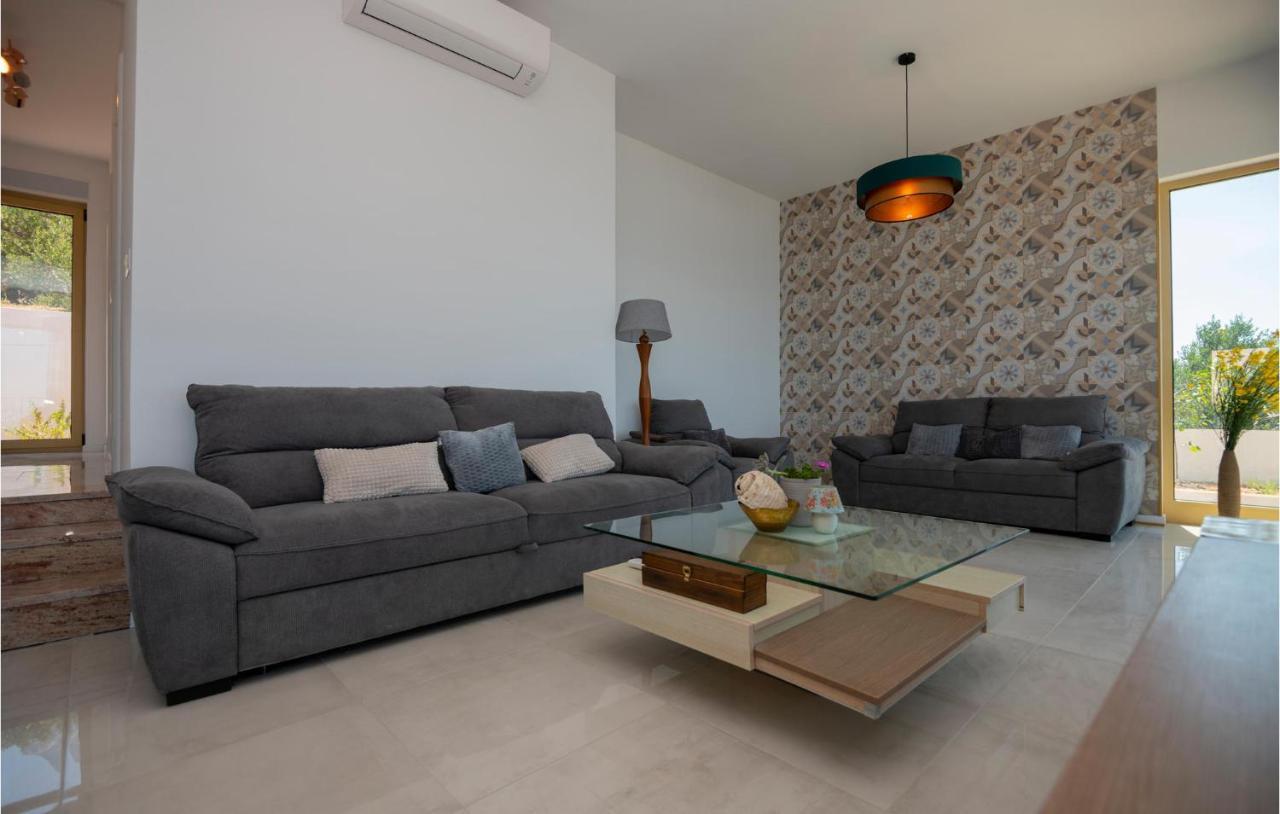 Holiday Home Villetta Belveder Башка-Вода Экстерьер фото